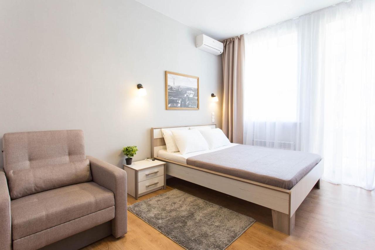Cozy Apartment Beside Metro Yaroslava Mudroho, Universytet - Chernyshevska Str 95-6 Charkiv Esterno foto